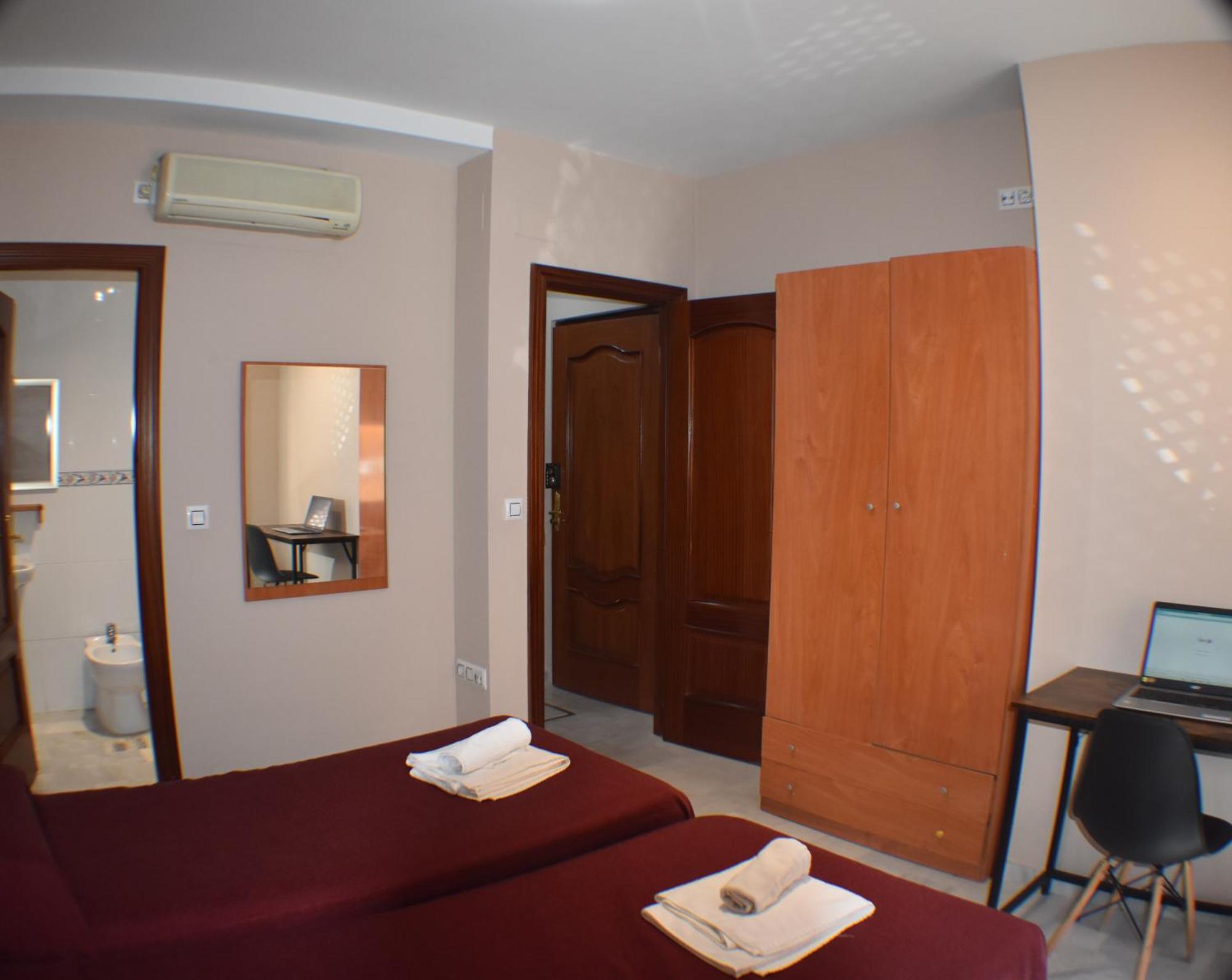 Apartamentos Alamare Sevilla Eksteriør bilde